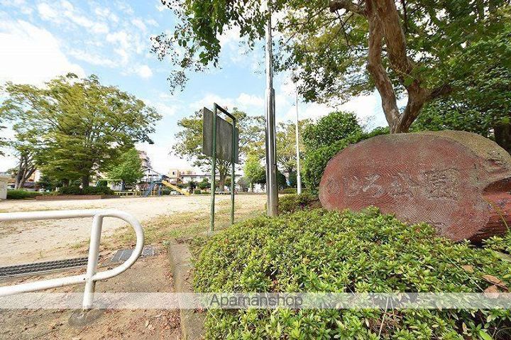 埼玉県三郷市早稲田1丁目の賃貸マンションの周辺