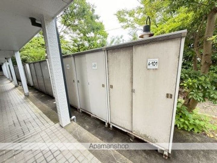 パルテール東新潟A210の外観