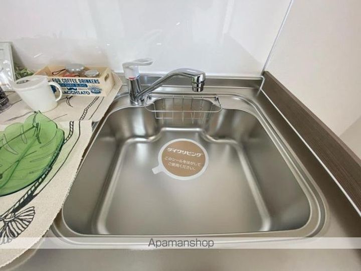 香川県高松市円座町の賃貸アパートの内装