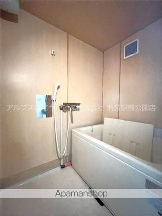 メゾン・ド・ロンドンの風呂