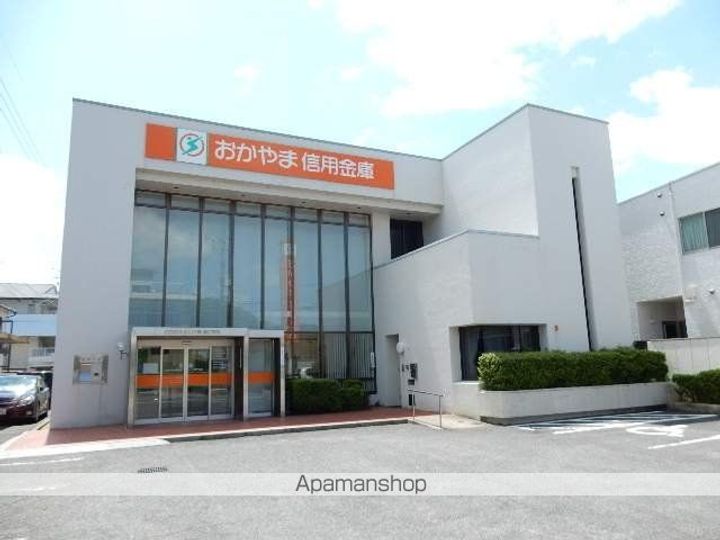 岡山県岡山市東区瀬戸町下の賃貸アパートの周辺