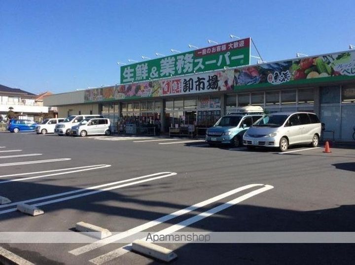 アンクレージュ ABの周辺