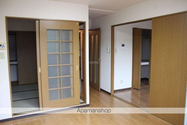 アメニティ三原206の内装