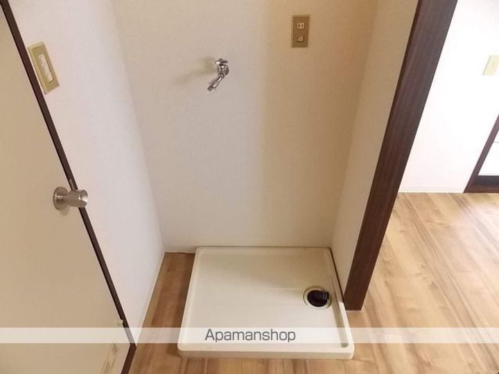 アーバン布袋106の内装