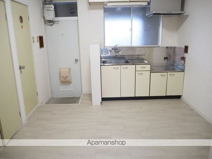 ハイツチェリー204のキッチン
