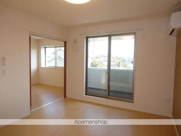 岐阜県岐阜市則武中4丁目の賃貸アパートの内装