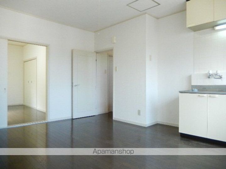 コートアベニュー9017の内装