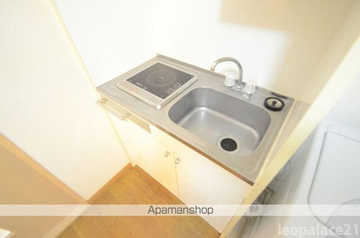 レオパレス堀内203のキッチン