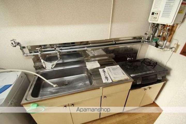 はるるパートⅡ102のキッチン