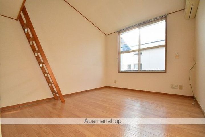 ハミングエイト101の内装