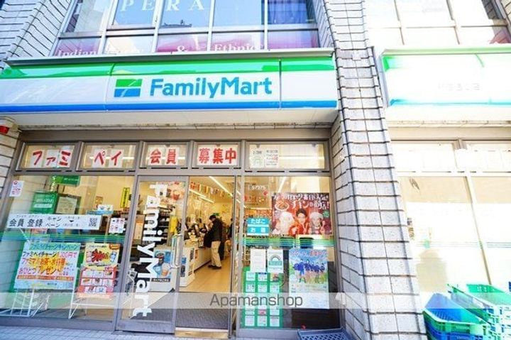 ルネ新宿御苑タワーの周辺