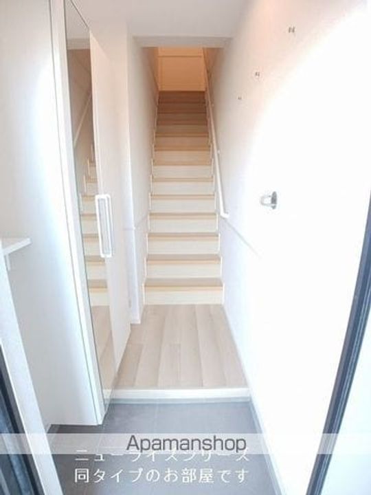 JADA HOUSE滝宮Fの玄関