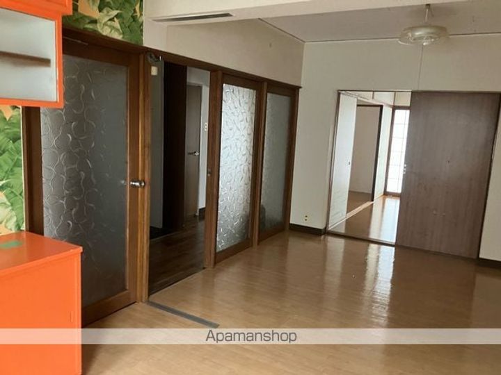 東雲マンションC240の居間