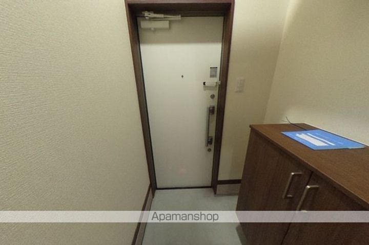 メゾン リジエールの玄関