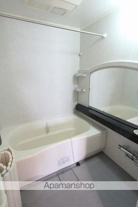 香川県高松市北浜町の賃貸マンションの風呂