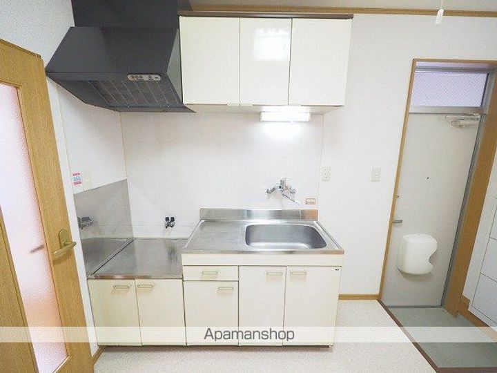 アルファイトの内装