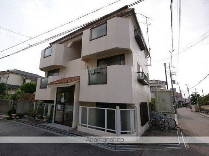 家暮楽とねやま坂マンションの外観