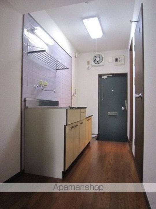 ベルヴィ北山105のキッチン