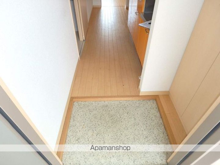 サニーウエルの玄関