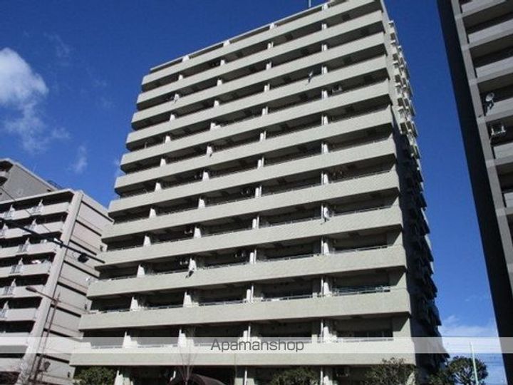 東京都練馬区練馬3丁目の賃貸マンションの外観