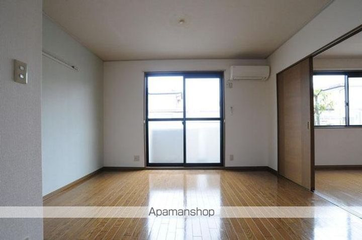 ルナ・アロージュB棟106の内装