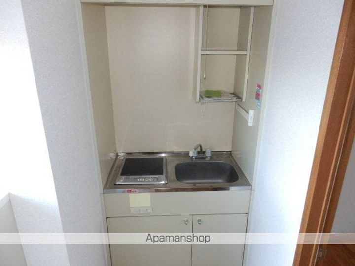 クレスト恋ヶ窪302のキッチン