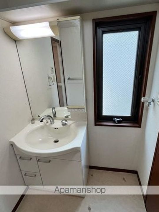 オーガスタ・スクウェアのその他画像