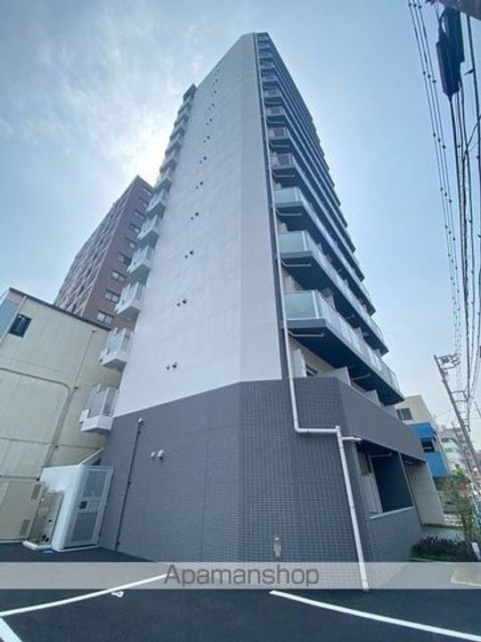 埼玉県三郷市三郷1丁目の賃貸マンションの外観