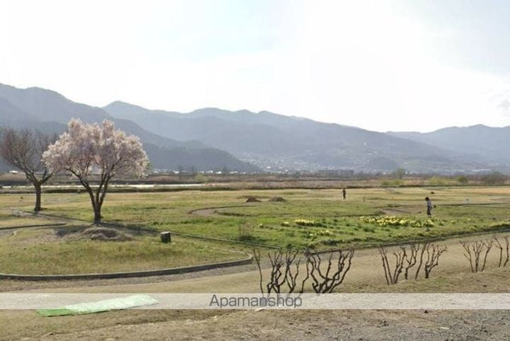 長野県千曲市大字戸倉の賃貸アパートの周辺