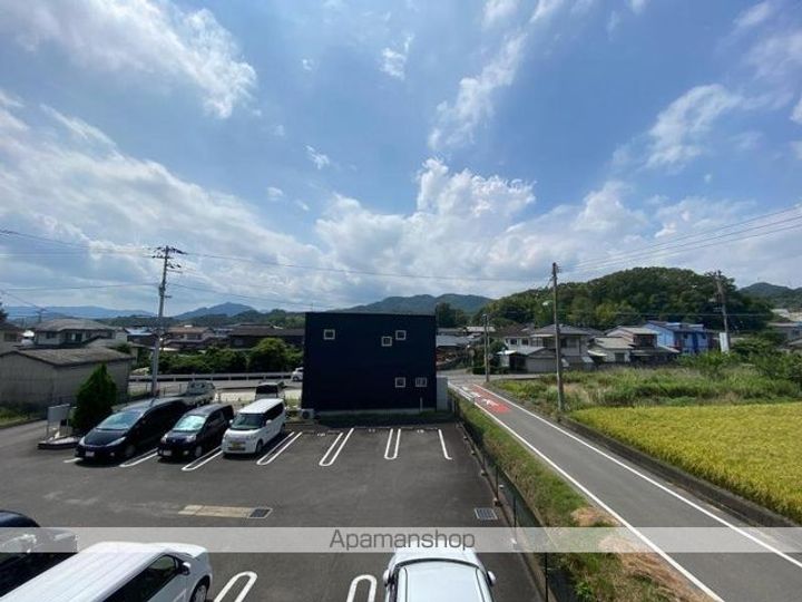香川県東かがわ市土居の賃貸アパートの内装