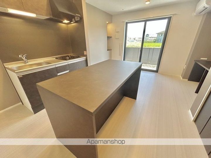 滋賀県東近江市小脇町の賃貸アパートの内装