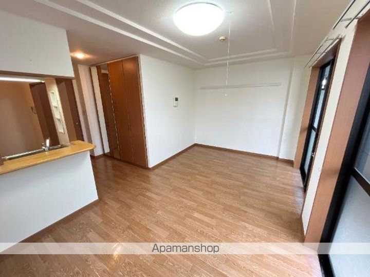 岐阜県本巣郡北方町柱本1丁目の賃貸アパートの内装