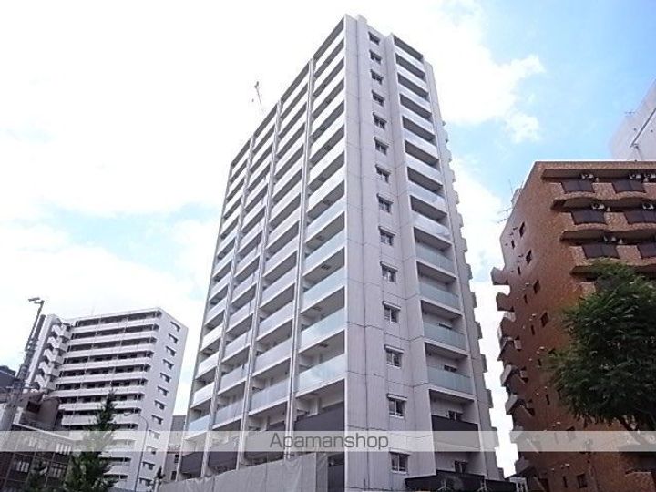 アデグランツ大須の外観