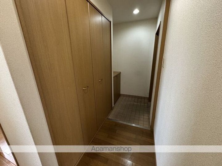 アステール三雲201の玄関