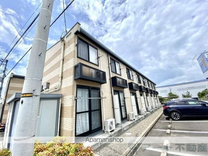 レオパレスMOMO111の外観