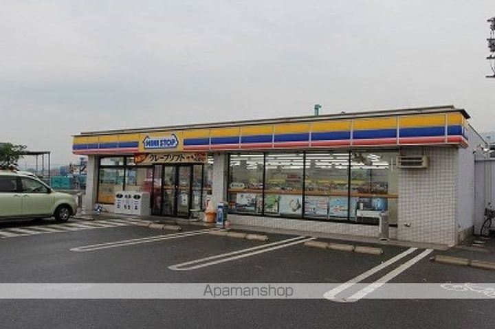香川県高松市東山崎町の賃貸マンションの周辺