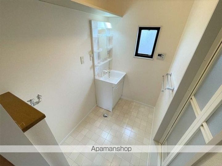 メゾンドシュヴァリエB202の内装