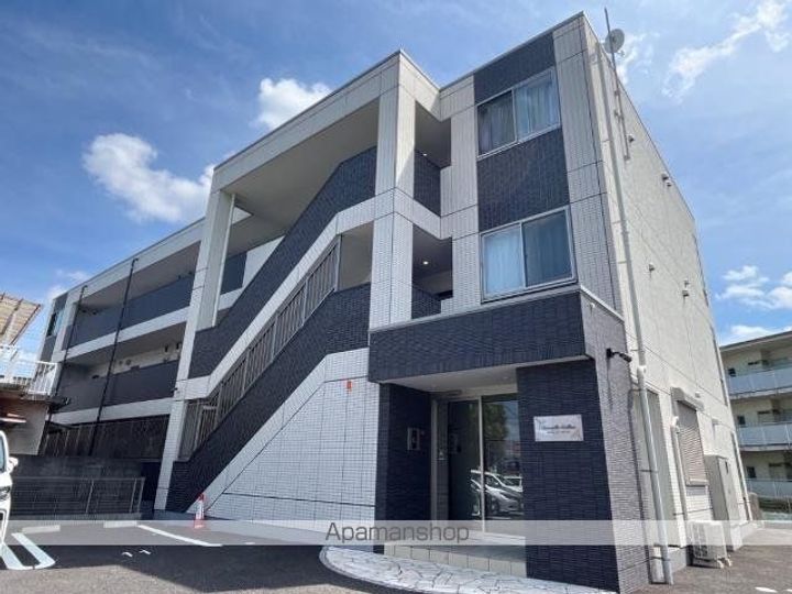 メルヴェール コリーヌの外観