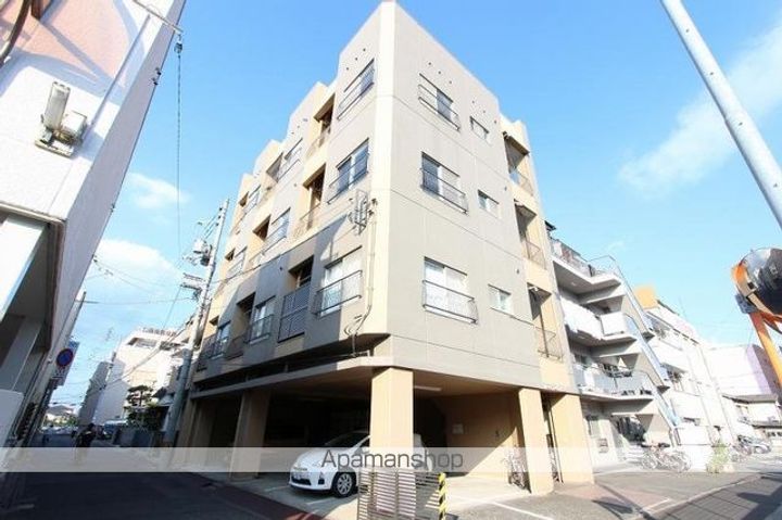 香川県高松市藤塚町3丁目の賃貸マンションの外観