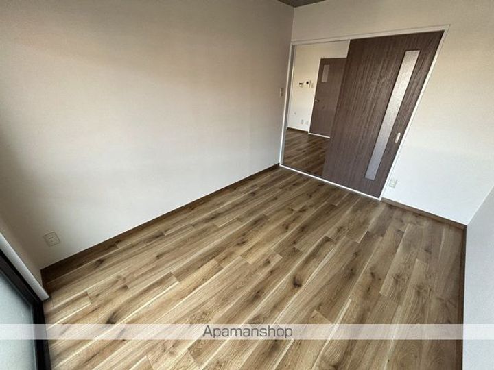 滋賀県大津市大江7丁目の賃貸マンションの内装