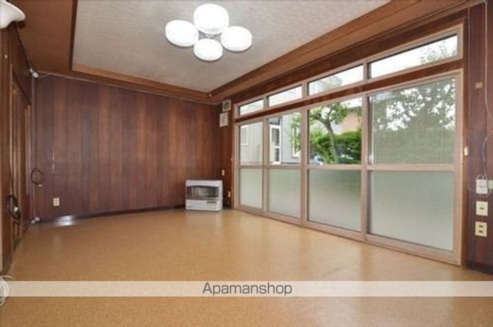 北海道網走市台町1丁目(一戸建)の賃貸物件の居間