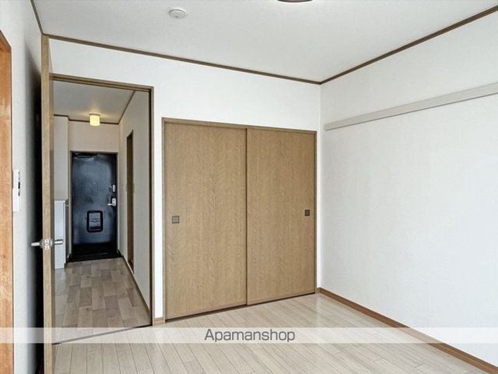 福島県郡山市片平町字大山南の賃貸アパートの内装