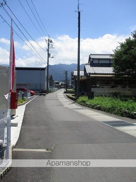 愛媛県新居浜市横水町の賃貸アパートの周辺