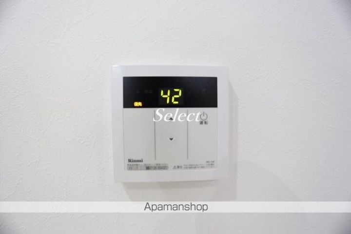 神奈川県横浜市中区山元町2丁目の賃貸マンションの内装