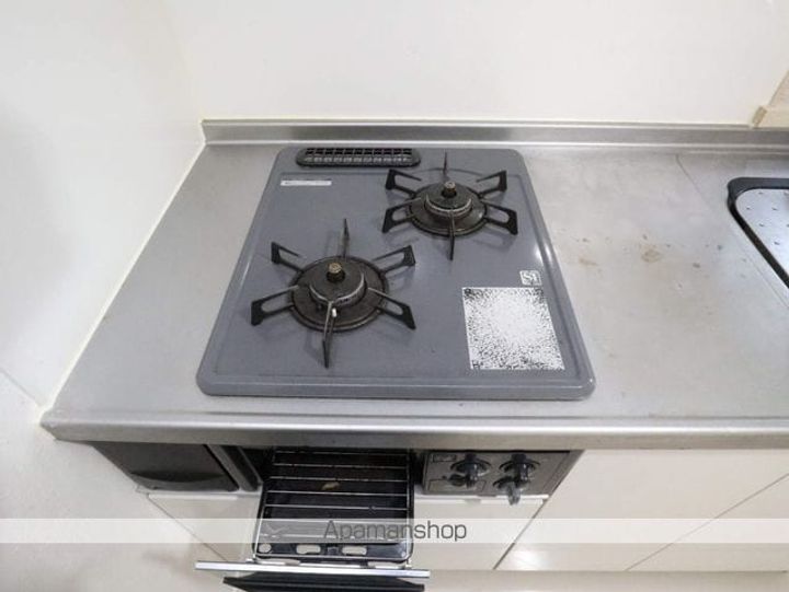 愛知県名古屋市千種区千種3丁目の賃貸アパートの内装