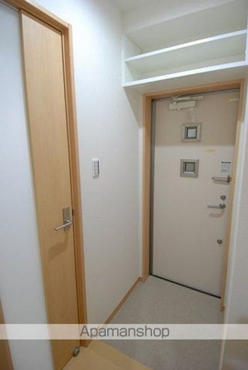 プリミエール常滑栄町303の玄関