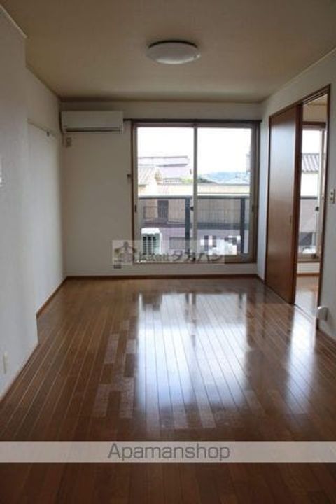 アムールミシマ E棟の居間