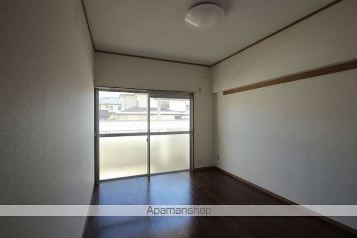 第2サンパレス國分の内装