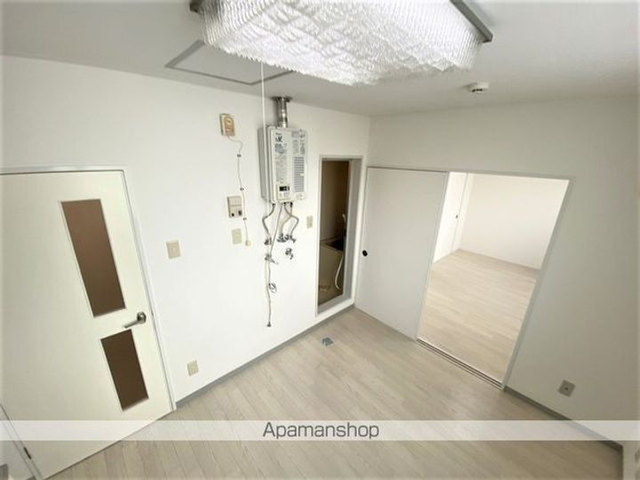 レジデンス本通301の内装