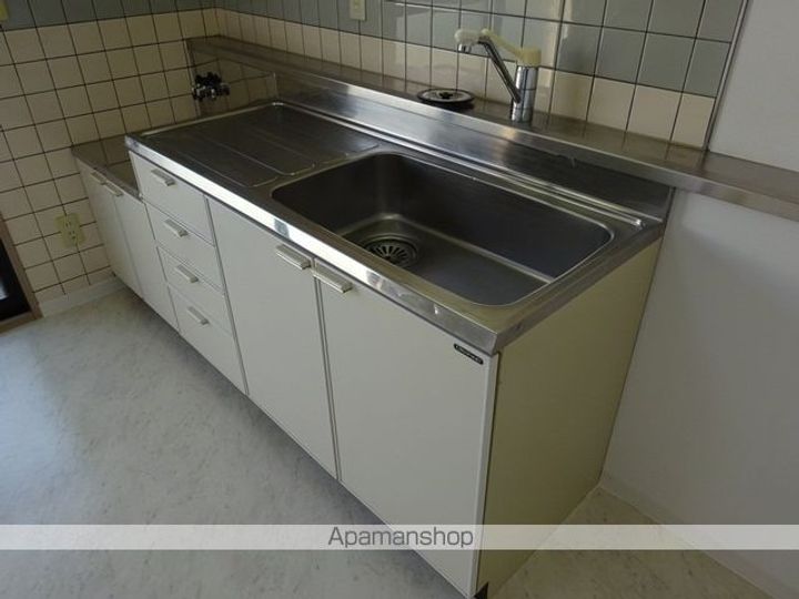 山崎マンション305のキッチン